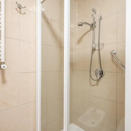 Apartman Abate Gimma 170 *